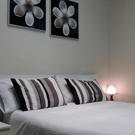 Hostal Oklahoma Reus Esterno foto