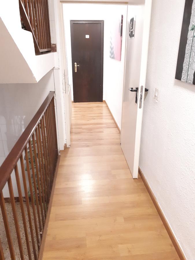 Hostal Oklahoma Reus Esterno foto