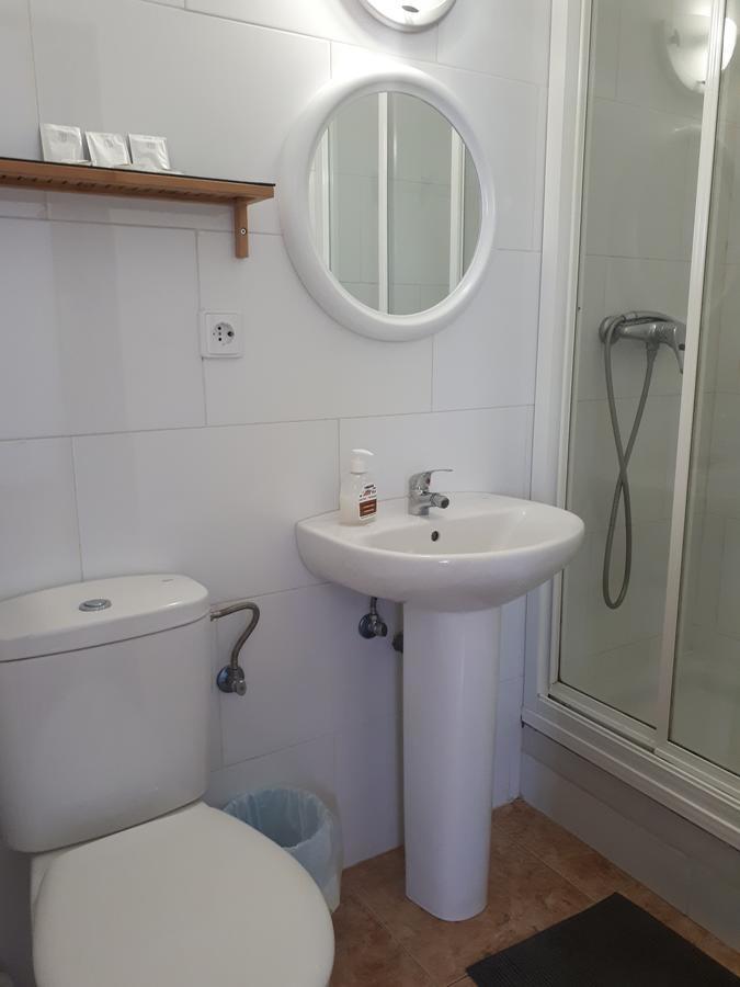 Hostal Oklahoma Reus Esterno foto